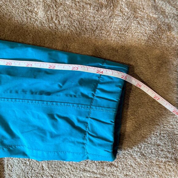 The North Face Teal Jacket - Picture 14 of 14